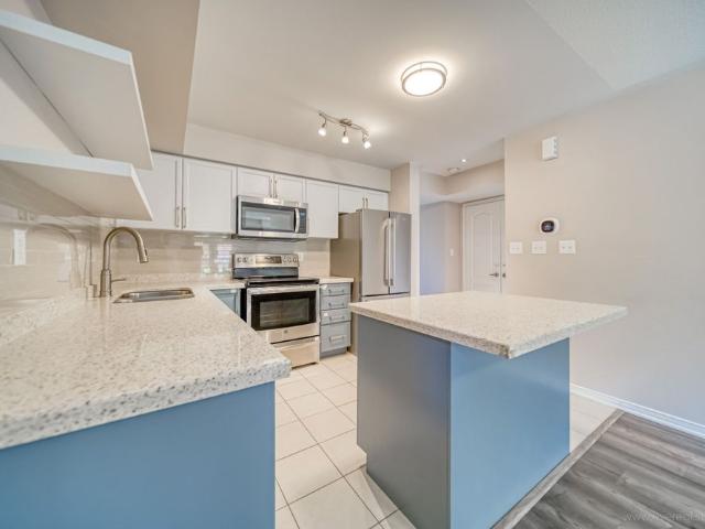 Townhouse for rent in Oakville, Ontario