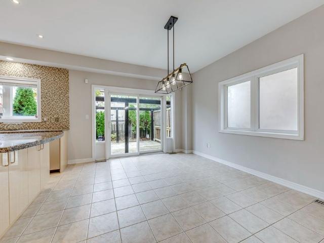 House for rent in Oakville, Golden Horseshoe