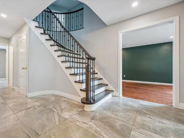 House for rent in Oakville, Ontario