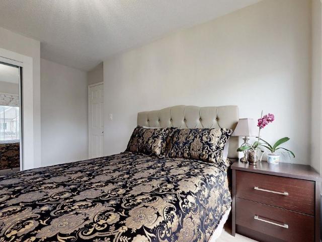 Townhouse for rent in Bradford West Gwillimbury, Ontario
