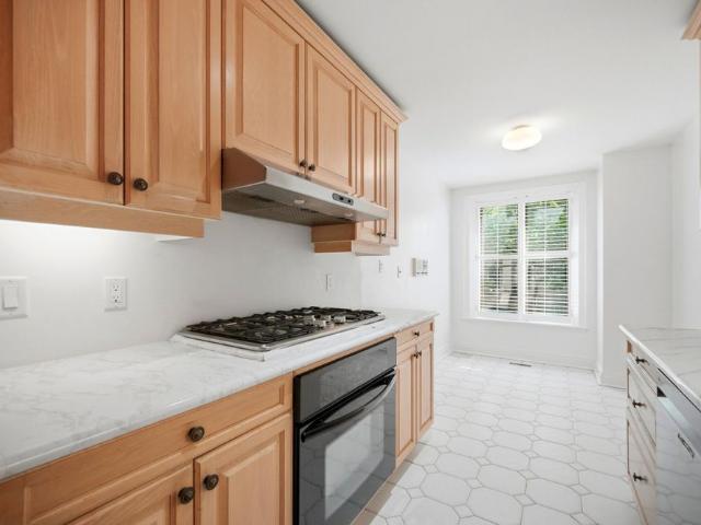 Townhouse for rent in Toronto—St. Paul's, Toronto