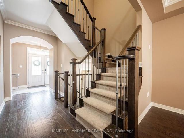 Townhouse for rent in Oakville, Golden Horseshoe