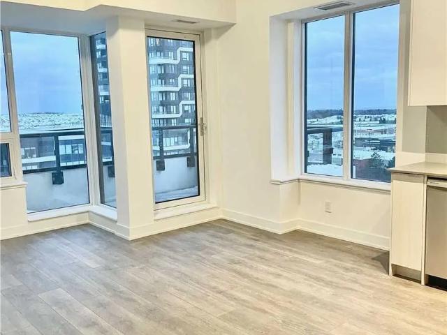 Room for rent in Trafalgar, Oakville