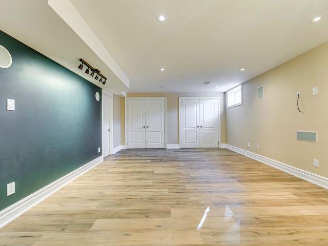 House for rent in Oakville, Ontario