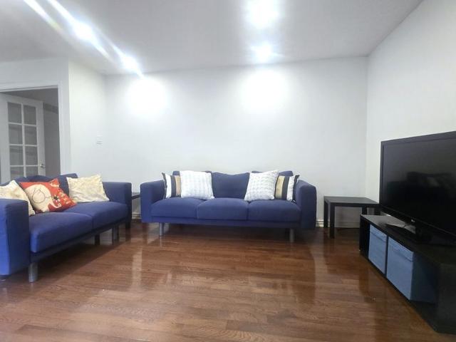 House for rent in Richmond Hill, Golden Horseshoe