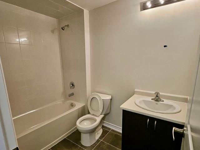 Apartment for rent in Barrie, Central Ontario