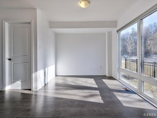 Townhouse for rent in Oakville, Ontario