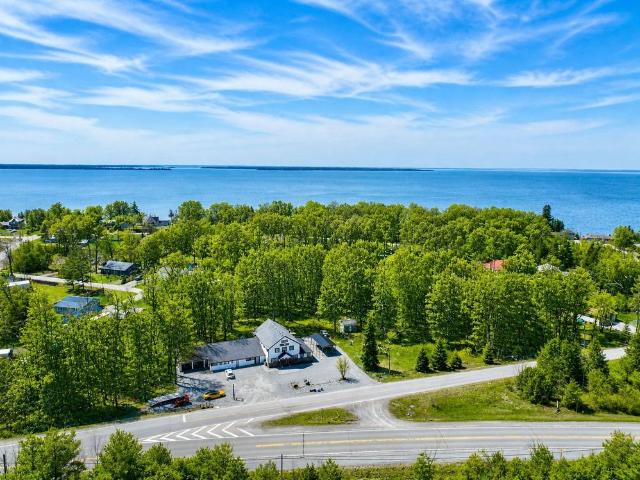 Apartment for rent in Brock, Golden Horseshoe