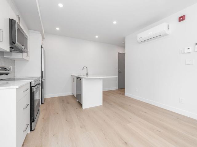 Apartment for rent in Mulhurst Bay, Ontario