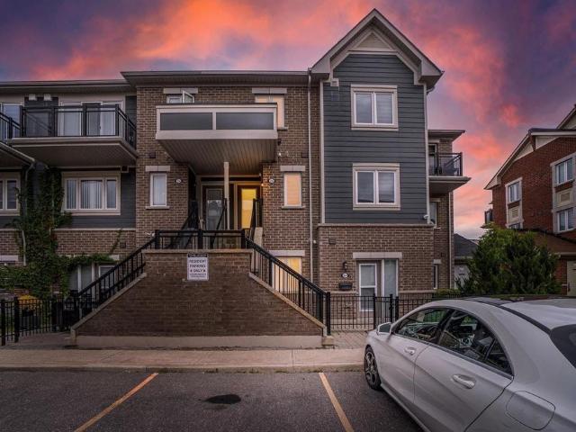 Townhouse for rent in Brampton, Golden Horseshoe