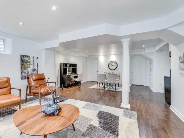 House for rent in Oakville, Golden Horseshoe
