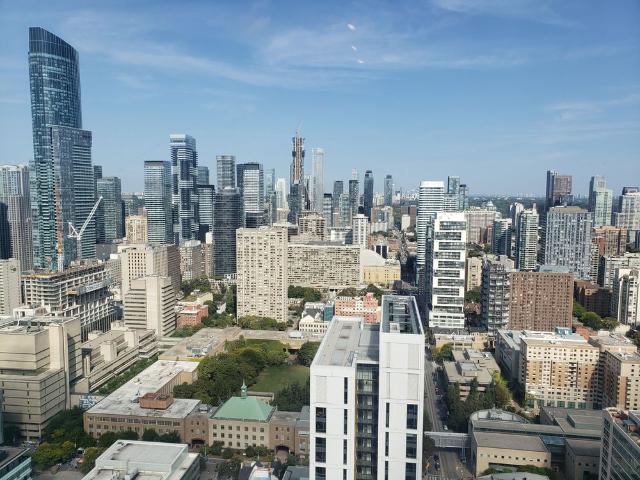 Apartment for rent in Toronto Centre, Toronto