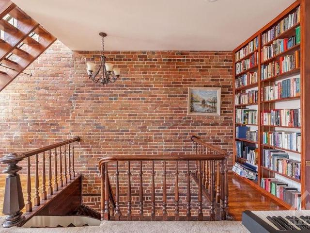 Townhouse for rent in Mulhurst Bay, Ontario