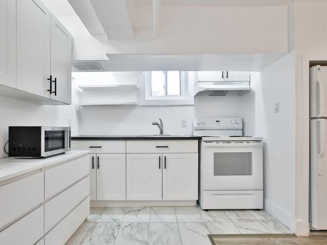 Apartment for rent in Woburn, Ontario