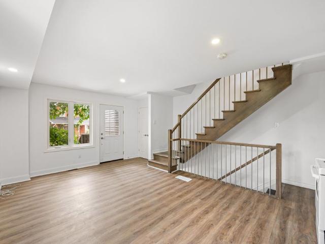 Apartment for rent in Mulhurst Bay, Ontario