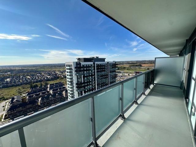 Apartment for rent in Windfields, Oshawa