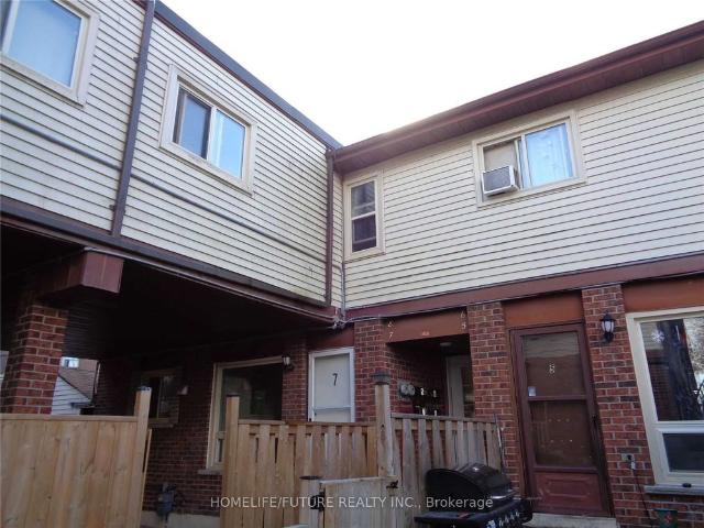 Townhouse for rent in Lakeview, Oshawa