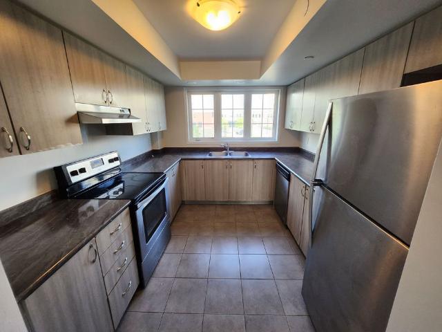 Townhouse for rent in Durham, Ontario