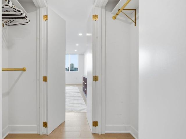 Apartment for rent in Toronto Centre, Toronto