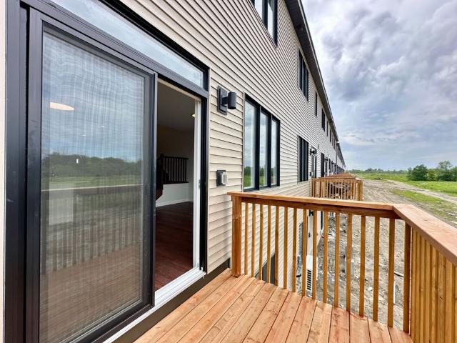 Townhouse for rent in Mulhurst Bay, Ontario