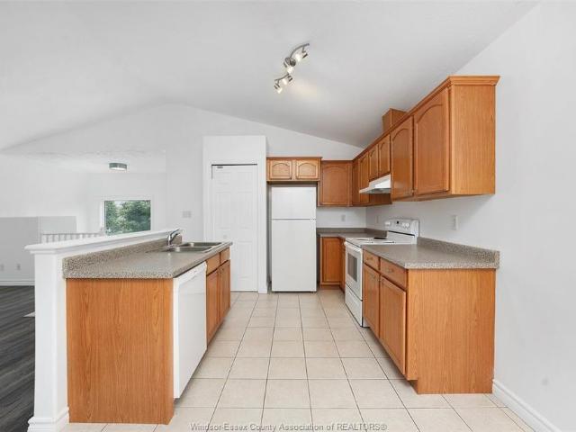 House for rent in Kingsville, Southwestern Ontario