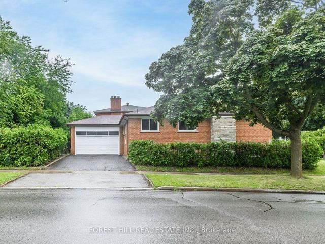 House for rent in Willowdale, Toronto
