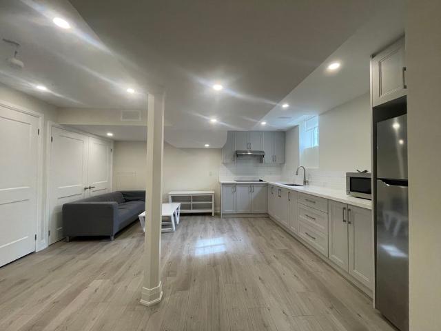 Apartment for rent in Greensborough, Markham