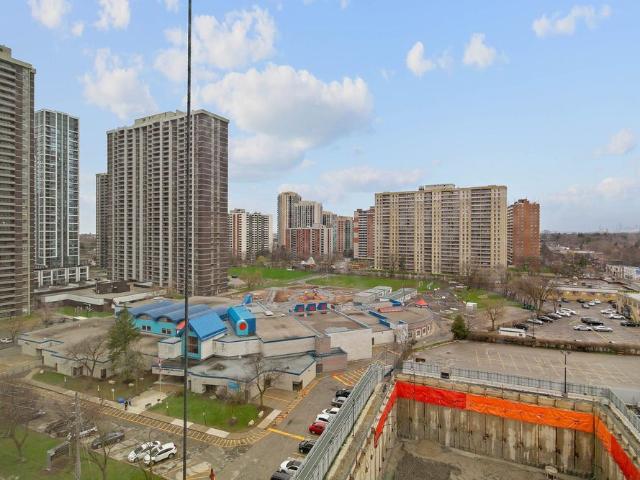 Apartment for rent in Etobicoke—Lakeshore, Toronto