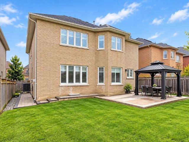 House for rent in Richmond Hill, Golden Horseshoe