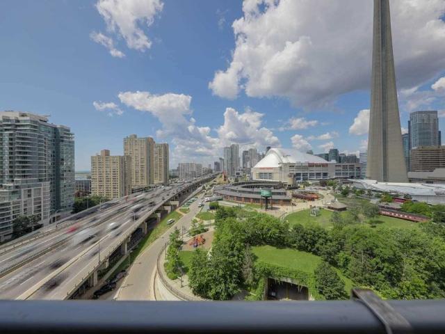Apartment for rent in Spadina—Fort York, Toronto