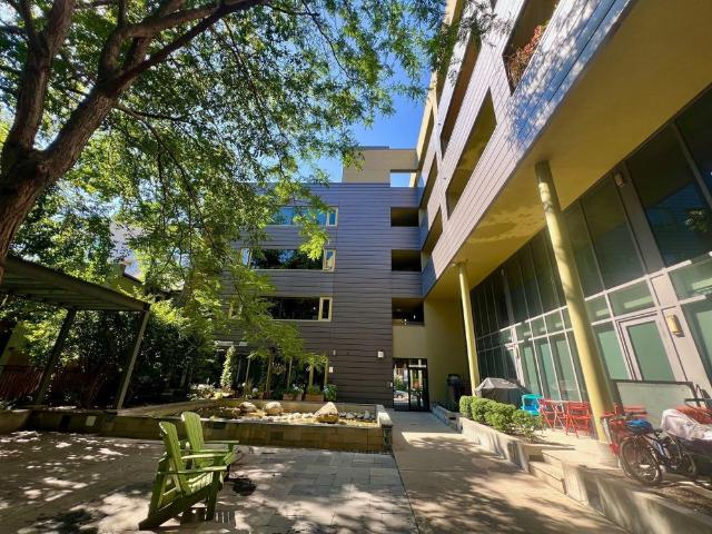 Apartment for rent in Roncesvalles, Toronto