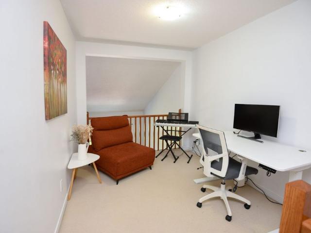 Townhouse for rent in Bridlewood, Ottawa