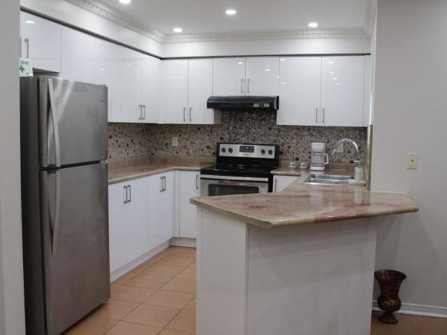 House for rent in Brampton, Golden Horseshoe