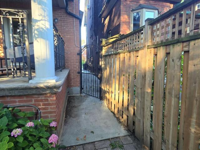 Apartment for rent in Woburn, Ontario