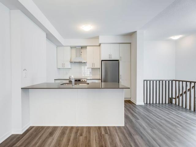 Apartment for rent in Etobicoke—Lakeshore, Toronto