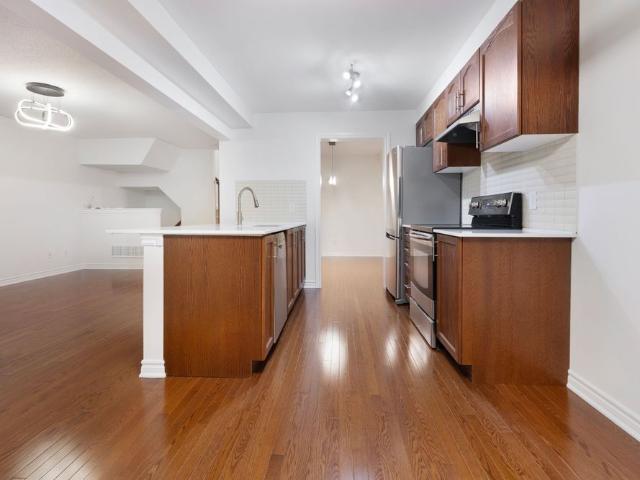Townhouse for rent in Barrhaven West, Ottawa
