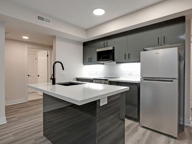 Apartment for rent in Ancaster, Ontario