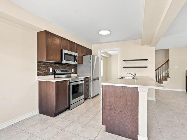 Townhouse for rent in Mulhurst Bay, Ontario