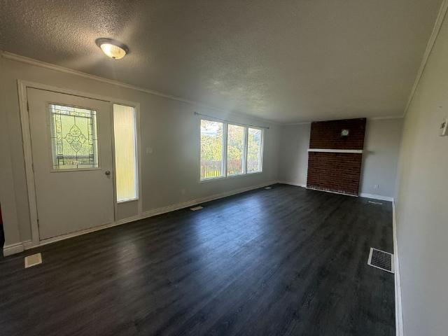 House for rent in Bloomfield, Central Ontario