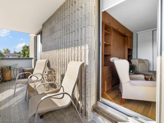 Apartment for rent in Bay, Ottawa