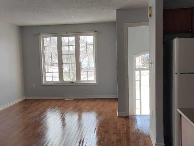 House for rent in Barrie, Central Ontario