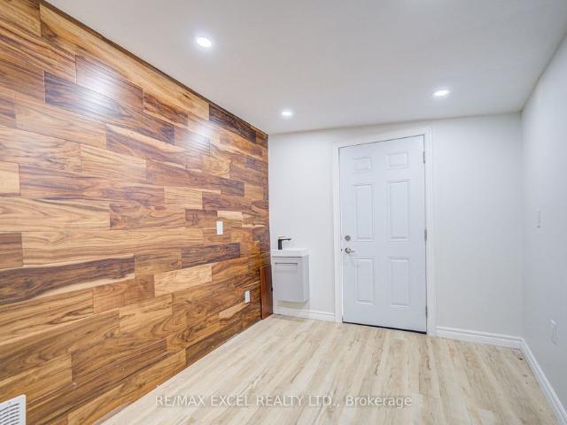 Room for rent in Markham, Ontario