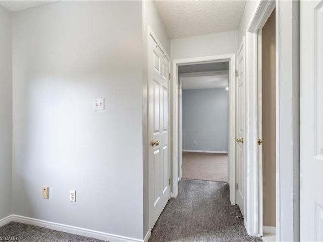 Apartment for rent in Ancaster, Ontario