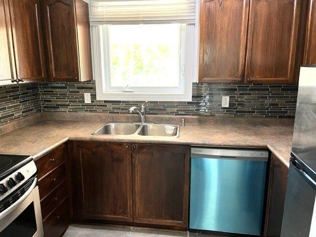 Townhouse for rent in Mulhurst Bay, Ontario
