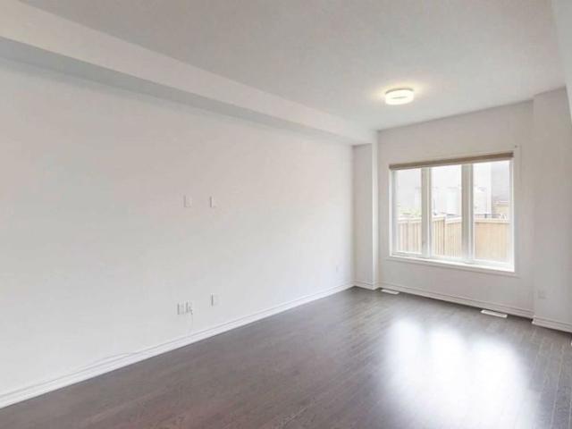 Apartment for rent in Georgina, Ontario