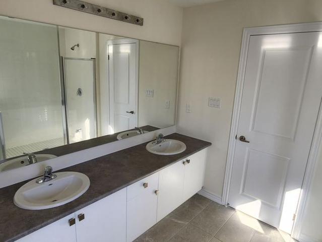 House for rent in Barrie, Central Ontario