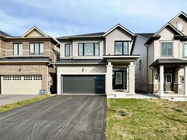 House for rent in Barrie, Central Ontario