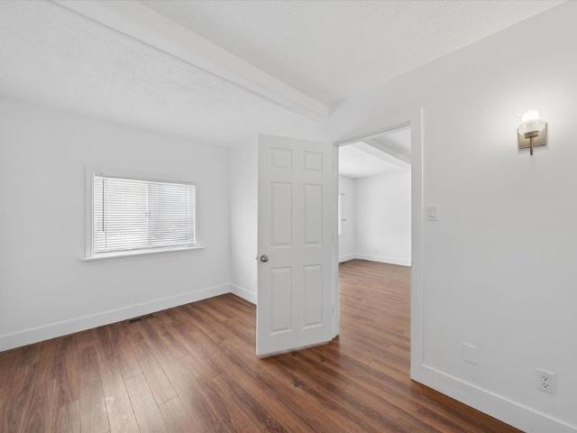 House for rent in Golden Horseshoe, Ontario