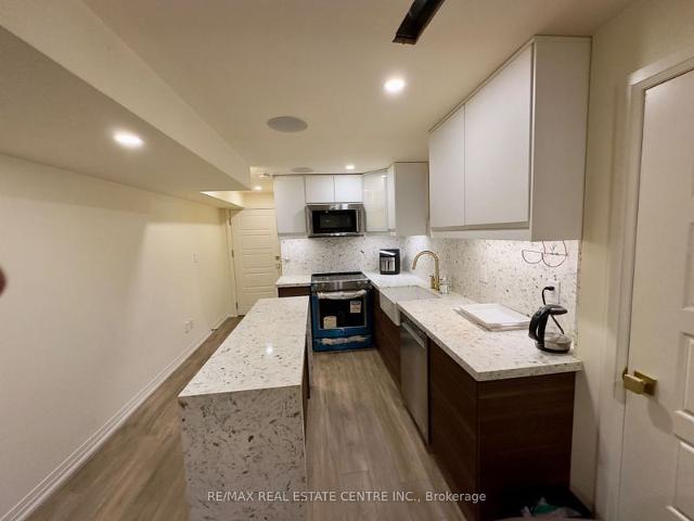 Apartment for rent in Oakville, Ontario
