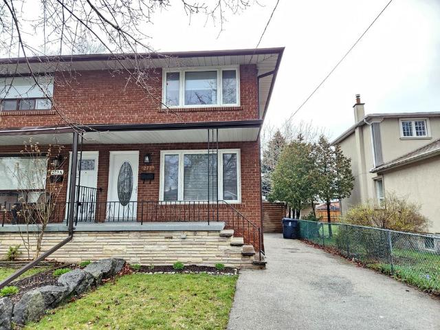 Apartment for rent in Etobicoke—Lakeshore, Toronto